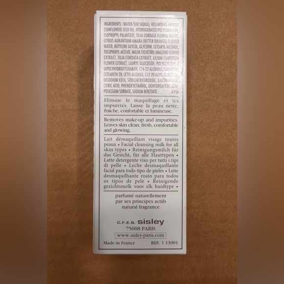 Flawless skin is here!Sisley Paris Cleansing Milk with White Lily all skin types - Picture 6 of 7